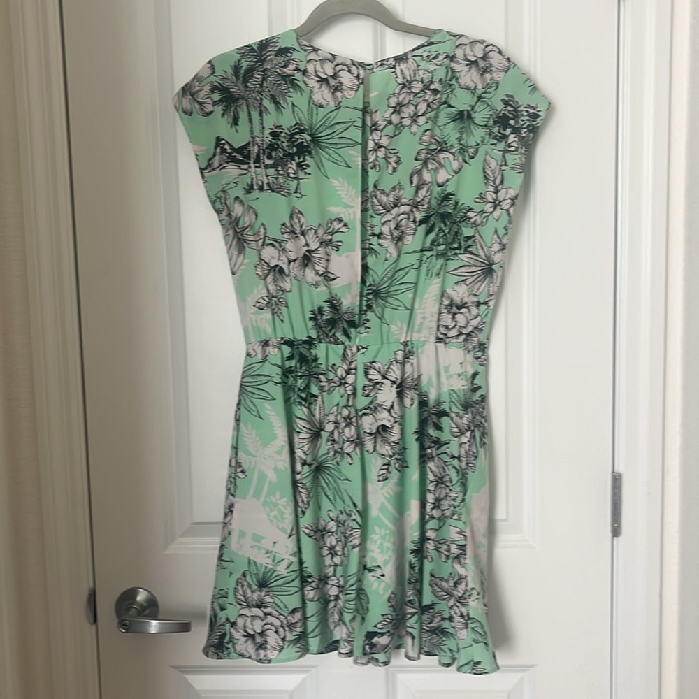 Zara Mint Green Floral Mini Dress - Picture 2 of 3